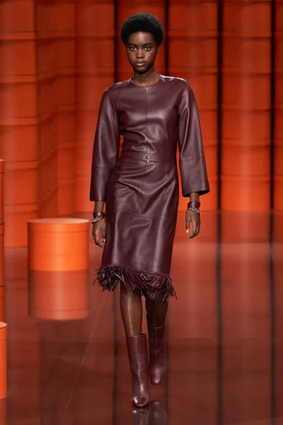 Look 37